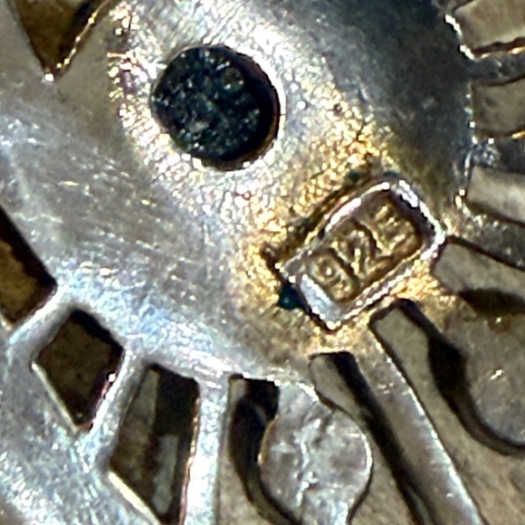 Elegant Black Onyx and Silver Teardrop Jewelry Set - Picture 10 of 10